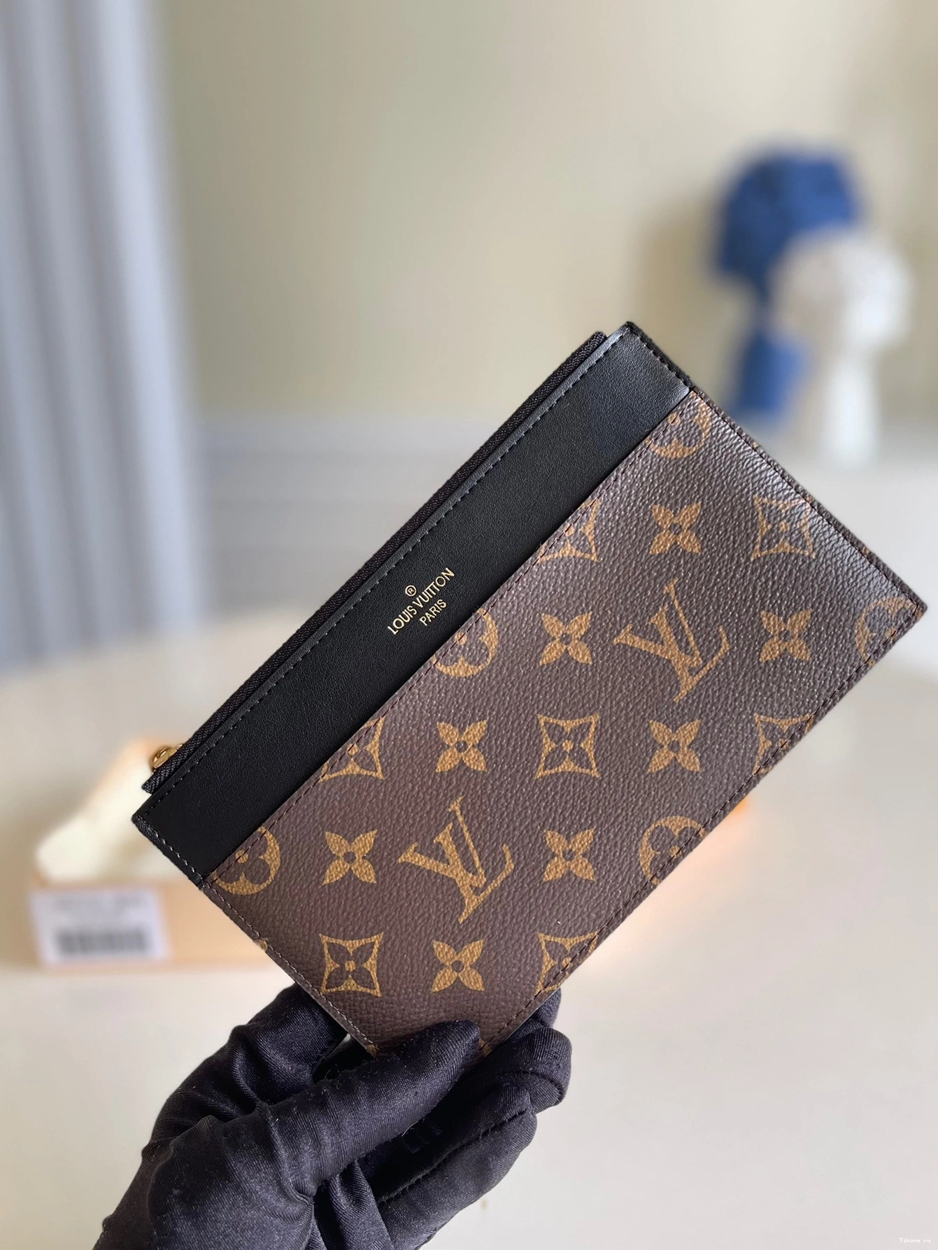 Affordable VUITTON SLIM LOUIS PURSE 0725